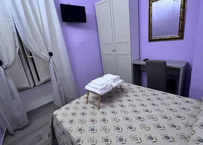 Biondi Cavour Konukevi 4*