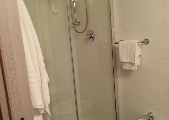 Konukevi Biondi Cavour 4*